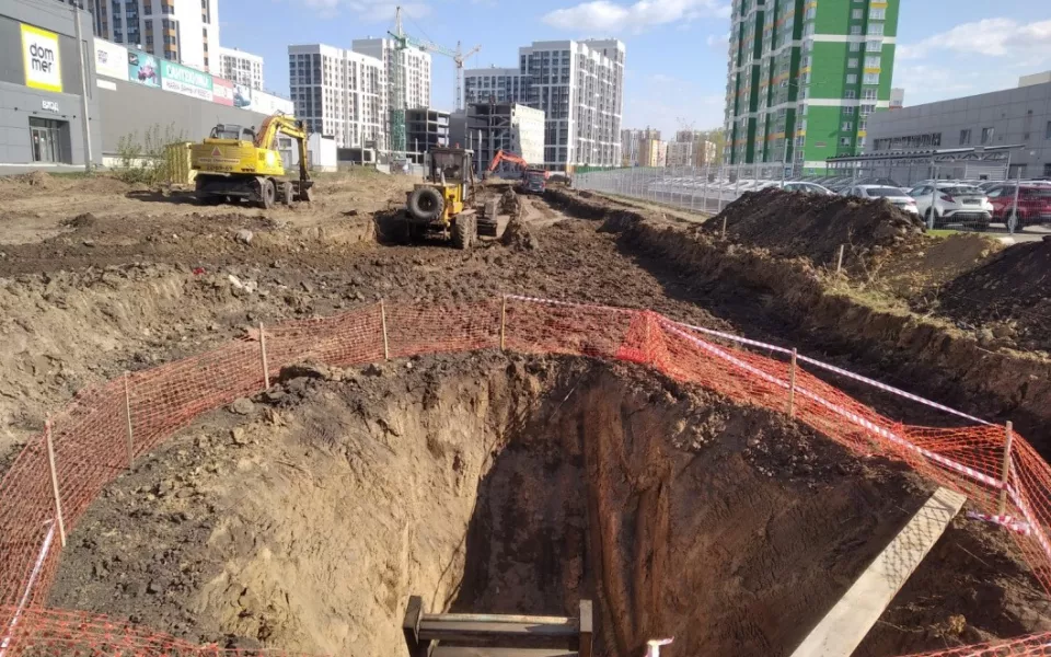 В Барнауле ремонтируют дороги на улицах Пионеров и Малахова
