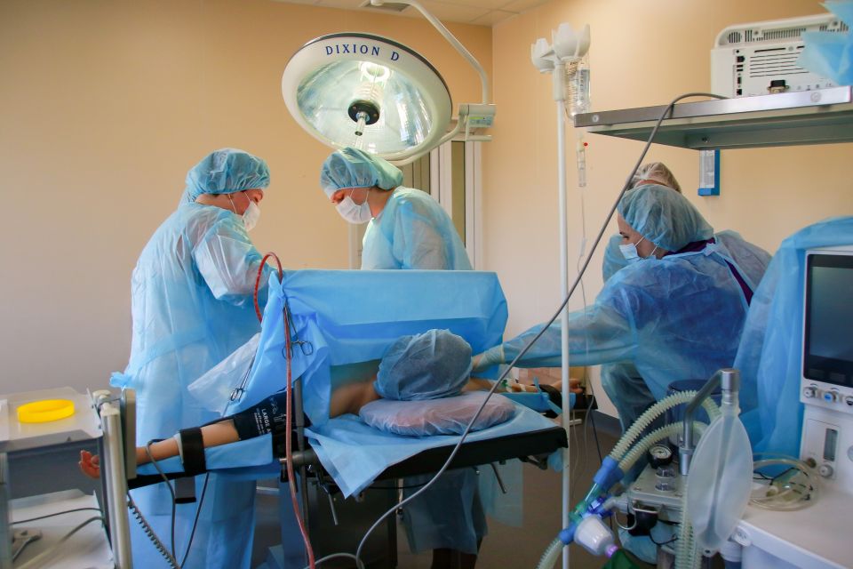 Кесарево сечение. Роды. Операция