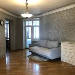 В Барнауле дорого сдают в аренду пятикомнатную квартиру с хаммамом