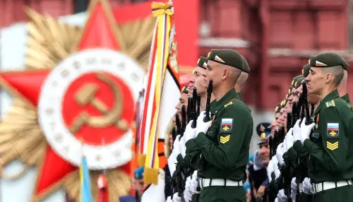 Российские регионы сокращают праздничную программу в День Победы