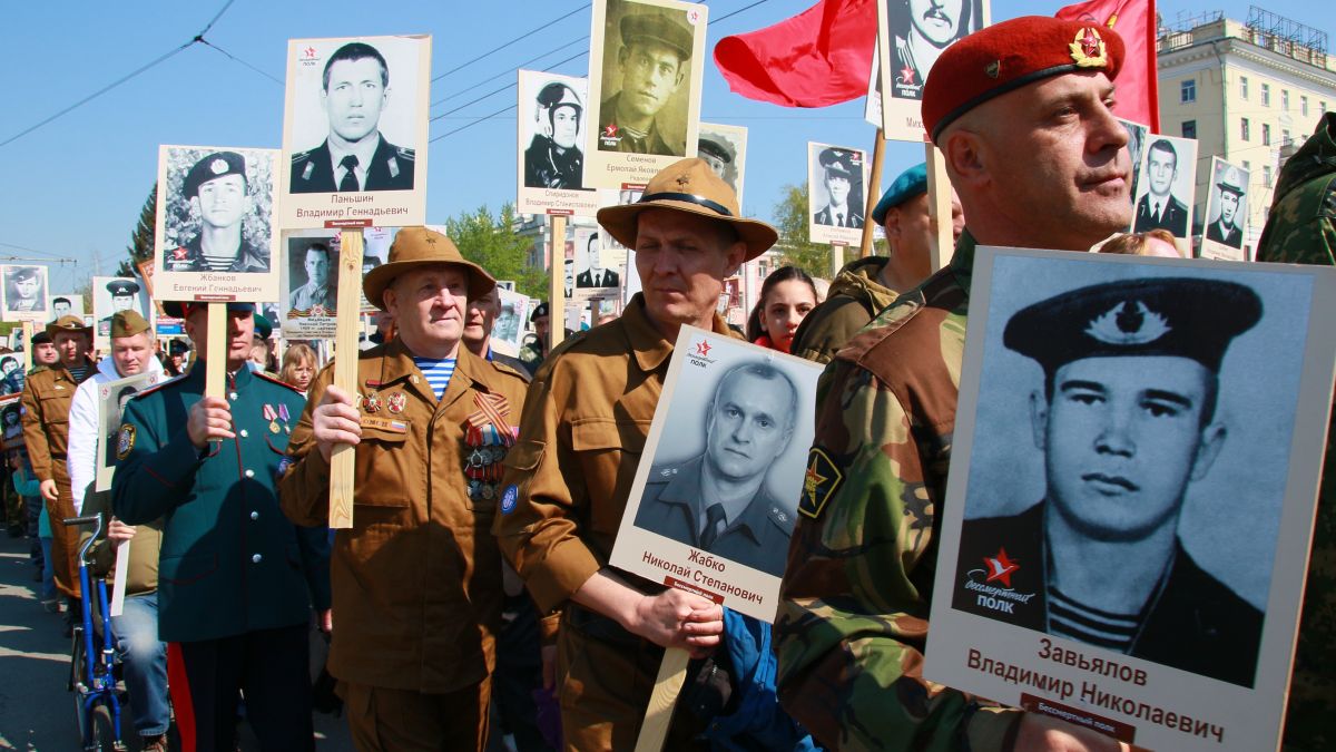 День Победы в Барнауле. "Бессмертный полк"