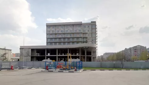 Дольщики нашли застройщика для завершения проблемной восьмиэтажки в Барнауле