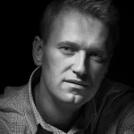 Приговор Навальному за мошенничество и неуважении к суду оставили прежним