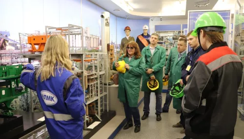 На Алтай-Коксе провели краевой конкурс профмастерства среди студентов