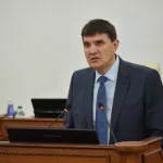 Виктор Миненок вновь возглавил Счетную палату Алтайского края