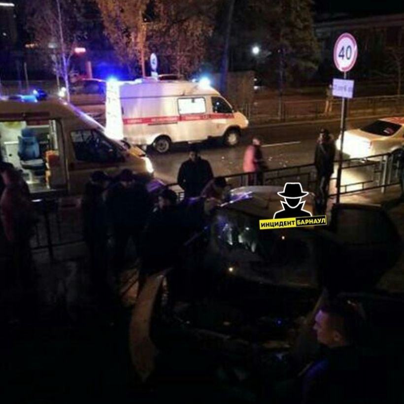  Фото:"Инцидент Барнаул"