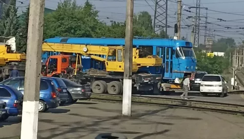 Ну вот и пришли: в Бийске заметили синие собянинские трамваи