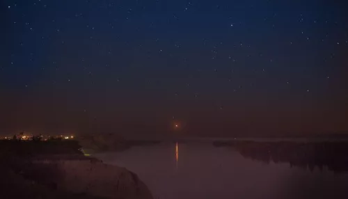 Барнаульский фотограф заснял закат Венеры над Обью