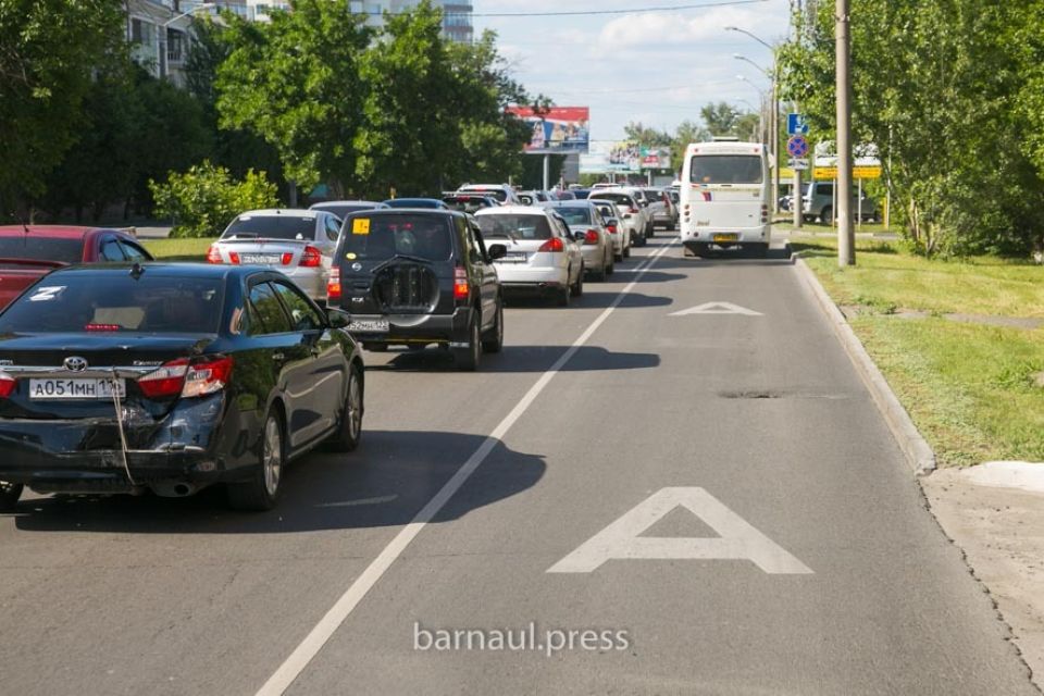 Выделенные полосы на дорогах Барнаула
