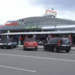 Продавцы на Новом рынке в Барнауле терпят убытки из-за закрытия моста