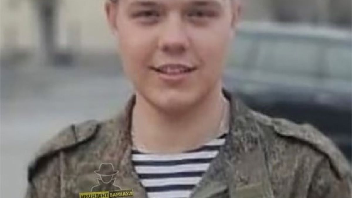 Денис Кознов