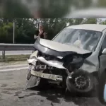 Под Барнаулом автомобиль размотало на Павловском тракте после жесткой аварии