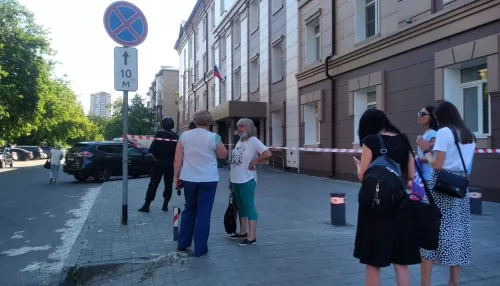 В Барнауле оцепили здание краевого Арбитражного суда