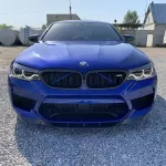 Синий BMW в бронепленке продают в Барнауле почти за 8 млн рублей