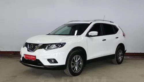 Nissan раздора. Приставы арестовали имущество Барнаулкапстроя