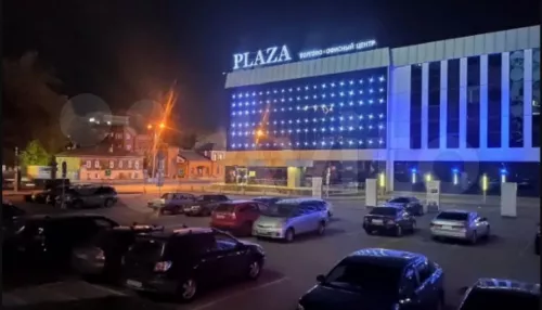 В Барнауле из-за банкротства на продажу выставили торгово-офисный центр Plaza