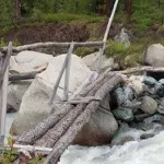 На Алтае 46-летнюю туристку унесло течением бурной реки