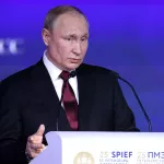 Дома – надежнее: главные тезисы Путина на ПМЭФ-2022