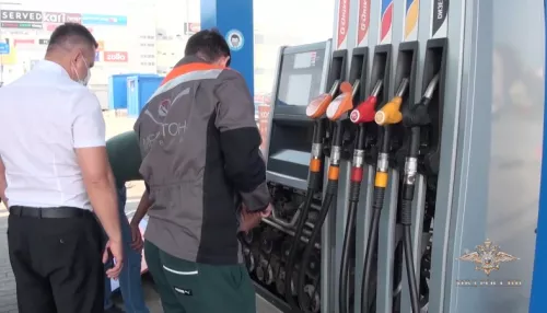 В Алтайском крае задержали группу похитителей топлива с  автозаправок