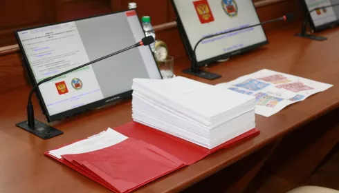 Алтайские депутаты отдадут часть зарплат для мобилизованных и их семей