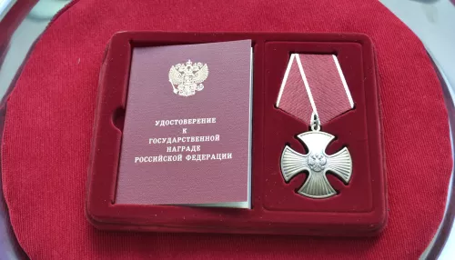 В Барнауле наградили бойцов Росгвардии за участие в СВО
