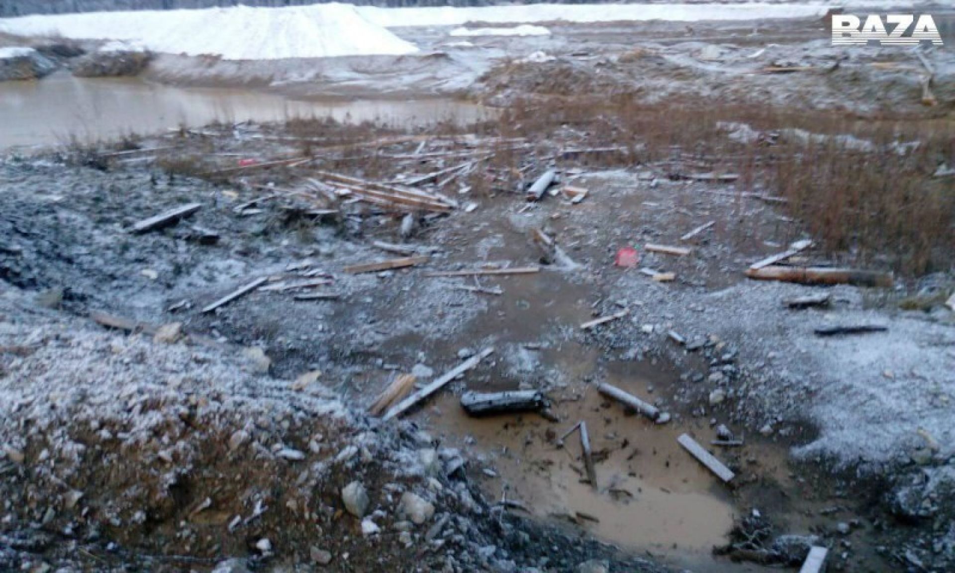 Прорыв дамбы в городе орск. Прорыв дамбы на реке Сейба, 2019 год. Прорыв дамбы на р. Сейба в Красноярском крае.. В Красноярском крае прорвало дамбу. Прорыв плотины в Красноярске.