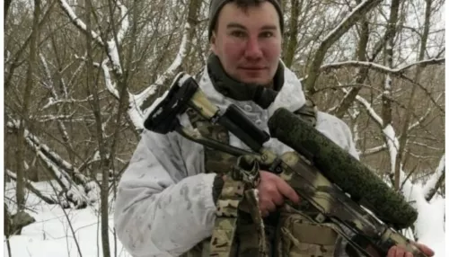 Служба была его мечтой. На Алтае похоронили 23-летнего погибшего на Украине
