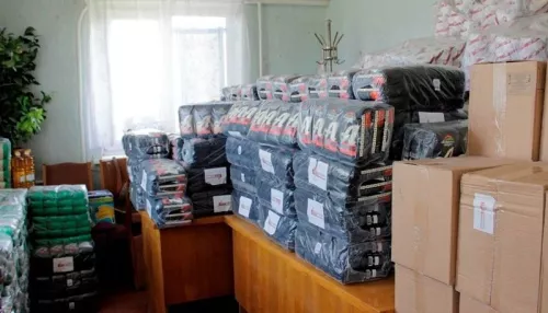 Гуманитарную помощь от Алтайского края выдали в одном из районов ЛНР