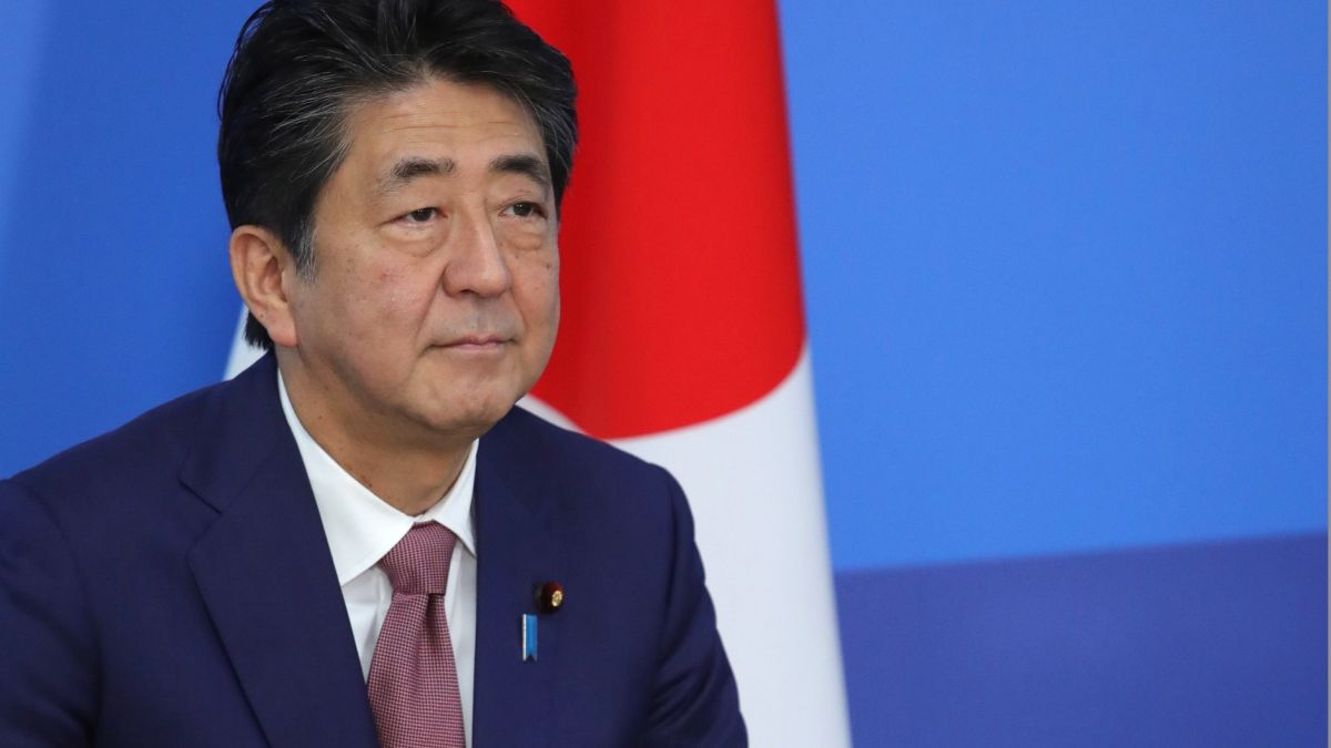  Экс-премьер Японии Синдзо Абэ
