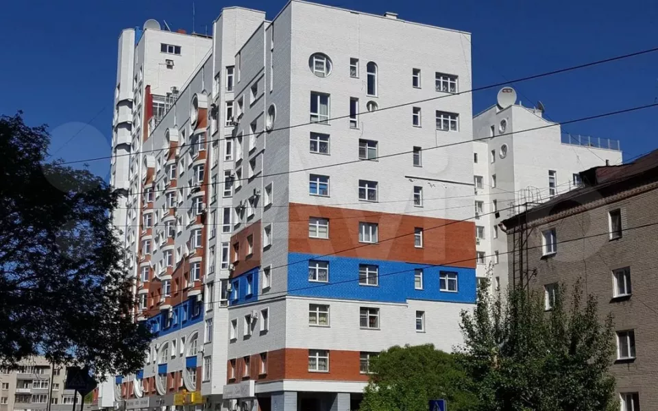 В Барнауле продают шестикомнатную квартиру в элитном ЖК за 19,1 млн рублей