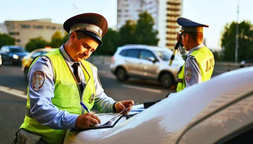 В Алтайском крае арестовали четыре автомобиля за долги по штрафам