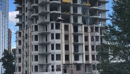 В Барнауле на стройке современного ЖК, предположительно, погиб рабочий