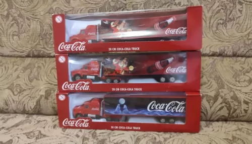 В Барнауле продают грузовик Coca-Cola за миллион рублей