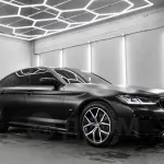 В Барнауле продают черный BMW в матовой бронепленке за 8 млн рублей