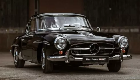 В Сибири продают коллекционный Mercedes-Benz за 23,5 млн рублей