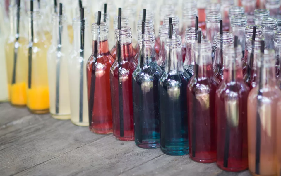 В России могут начать выпуск напитков под брендом Вагнер