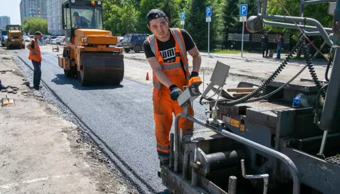Строят, ремонтируют, расширяют: в Барнауле продолжается сезон дорожных работ