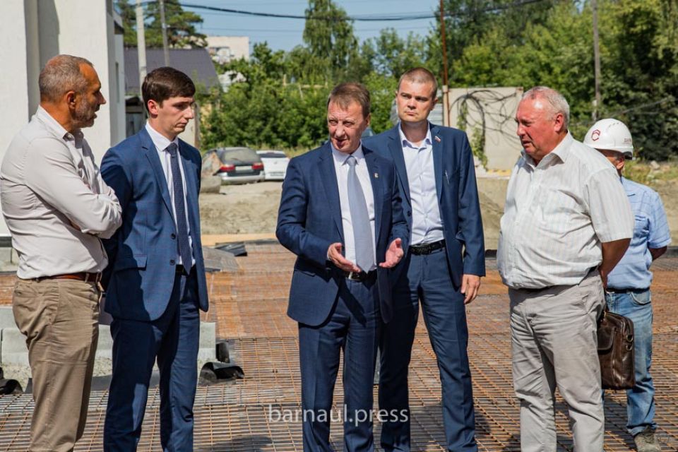 В Барнауле завершается строительство ЖК "Парковый"