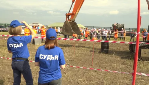 В Алтайском крае прошли необычные состязания среди дорожных работников