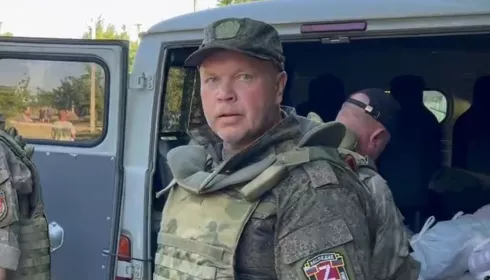 В Барнауле прощаются с погибшим в Донбассе зампредом ОП Евгением Новиковым
