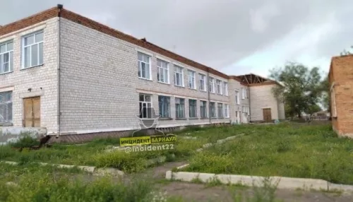 В Алтайском крае учеников побитой градом школы отправляют на дистант