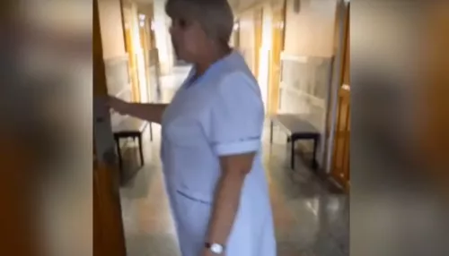 Жительница Бийска пожаловалась на врача, которая отказалась принимать ребенка