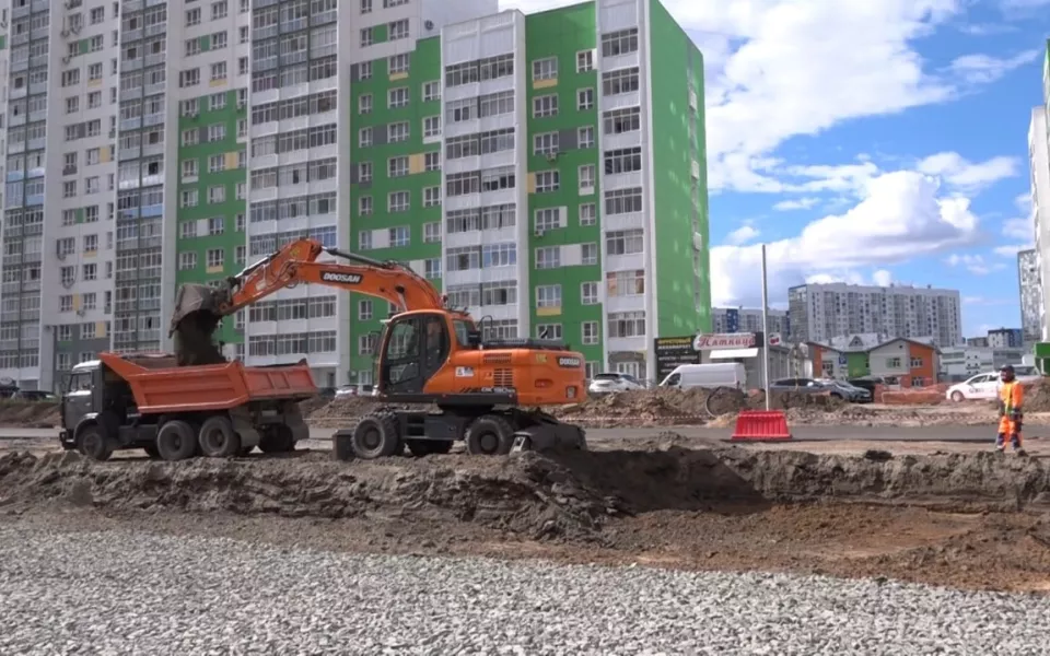 В новых кварталах Барнаула строят две дороги за 250 млн рублей