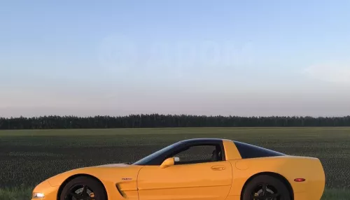 В Барнауле желтый Chevrolet Corvette со съёмной крышей продают за 2,5 млн рублей