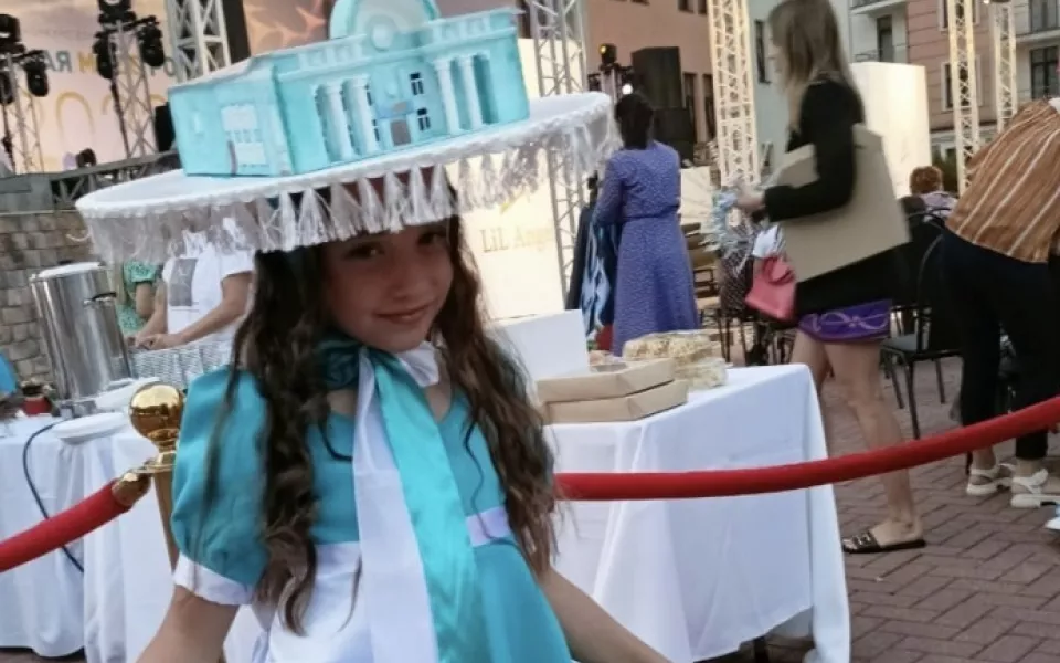 Алтайская школьница вошла в топ-10 на конкурсе Маленькая мисс Россия