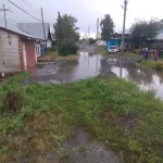 Вода смывает дома. Барнаульцы жалуются на потоп в районе новостроек
