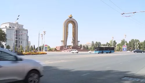 Два педагога из Алтайского края возглавили русские школы в Таджикистане