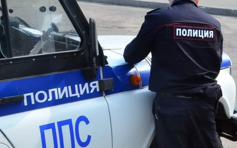 В Новосибирске в ТРЦ Галерея задержали группу подростков