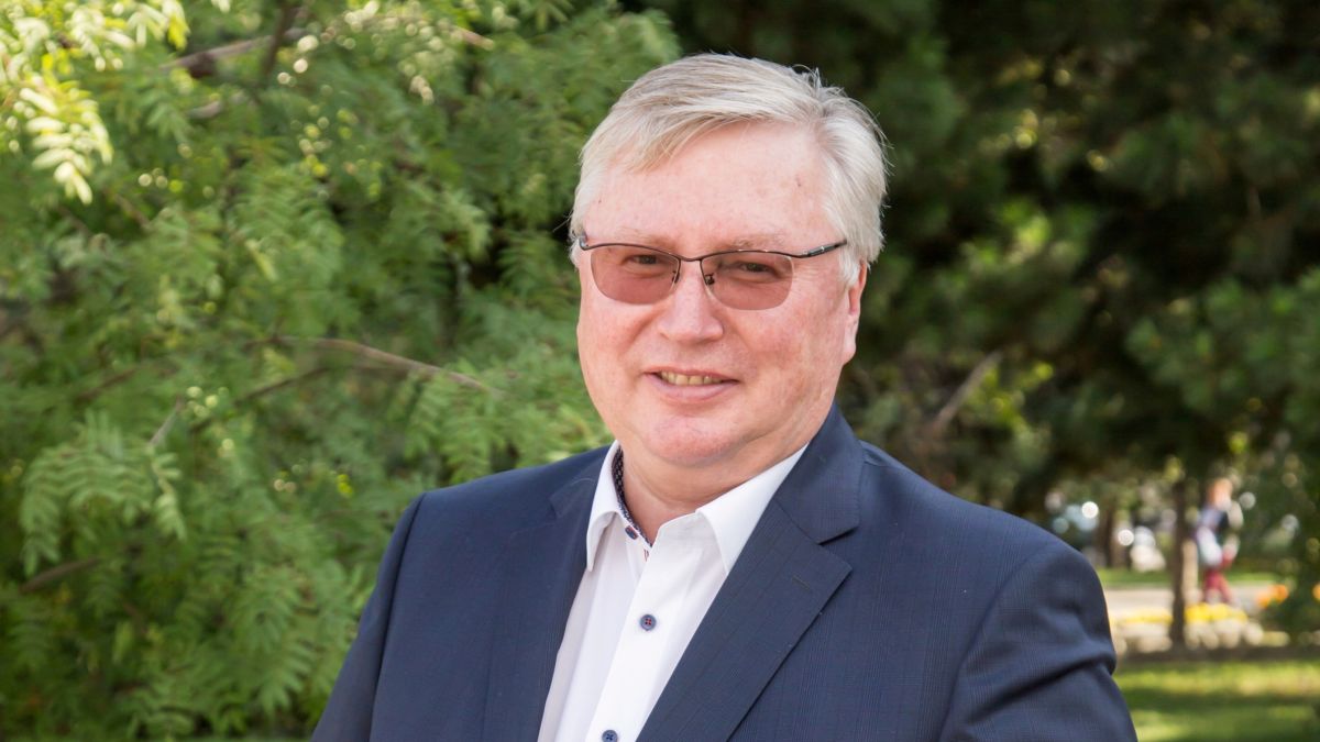 Сергей Ферапонтов