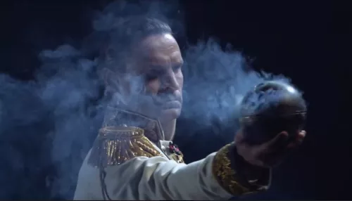 Алтайский драмтеатр в новом сезоне покажет пятичасовую Войну и мир